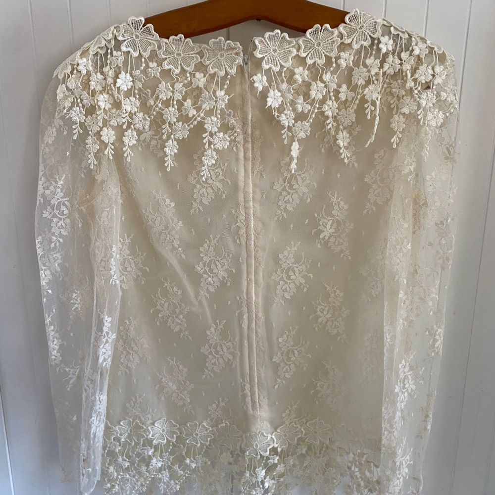 Lovely delicate lace Cream Vintage Top XS - Picture 2 of 5